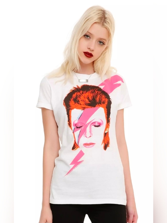 Gildan Tops - David Bowie Aladdin Sane Girls T-Shirt XL